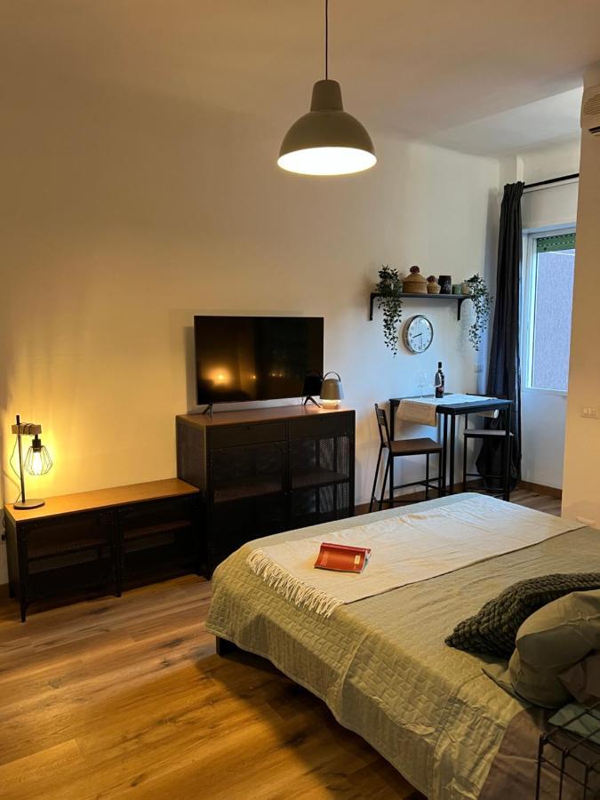 Stylish Apartment 3 Km Away From Duomo - Netflix, Wi-Fi, All Comforts Included Μιλάνο Εξωτερικό φωτογραφία