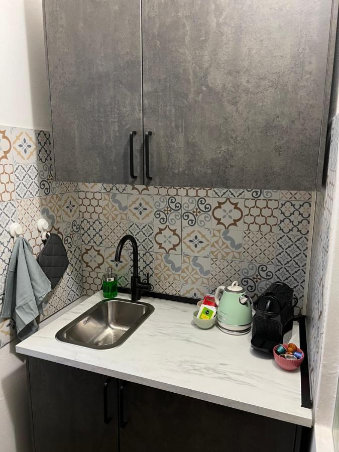 Stylish Apartment 3 Km Away From Duomo - Netflix, Wi-Fi, All Comforts Included Μιλάνο Εξωτερικό φωτογραφία